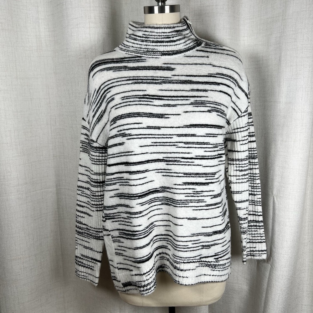 NEW! T by TALBOTS Sweater Space Dye Mock Neck Zip Details White Black Medium